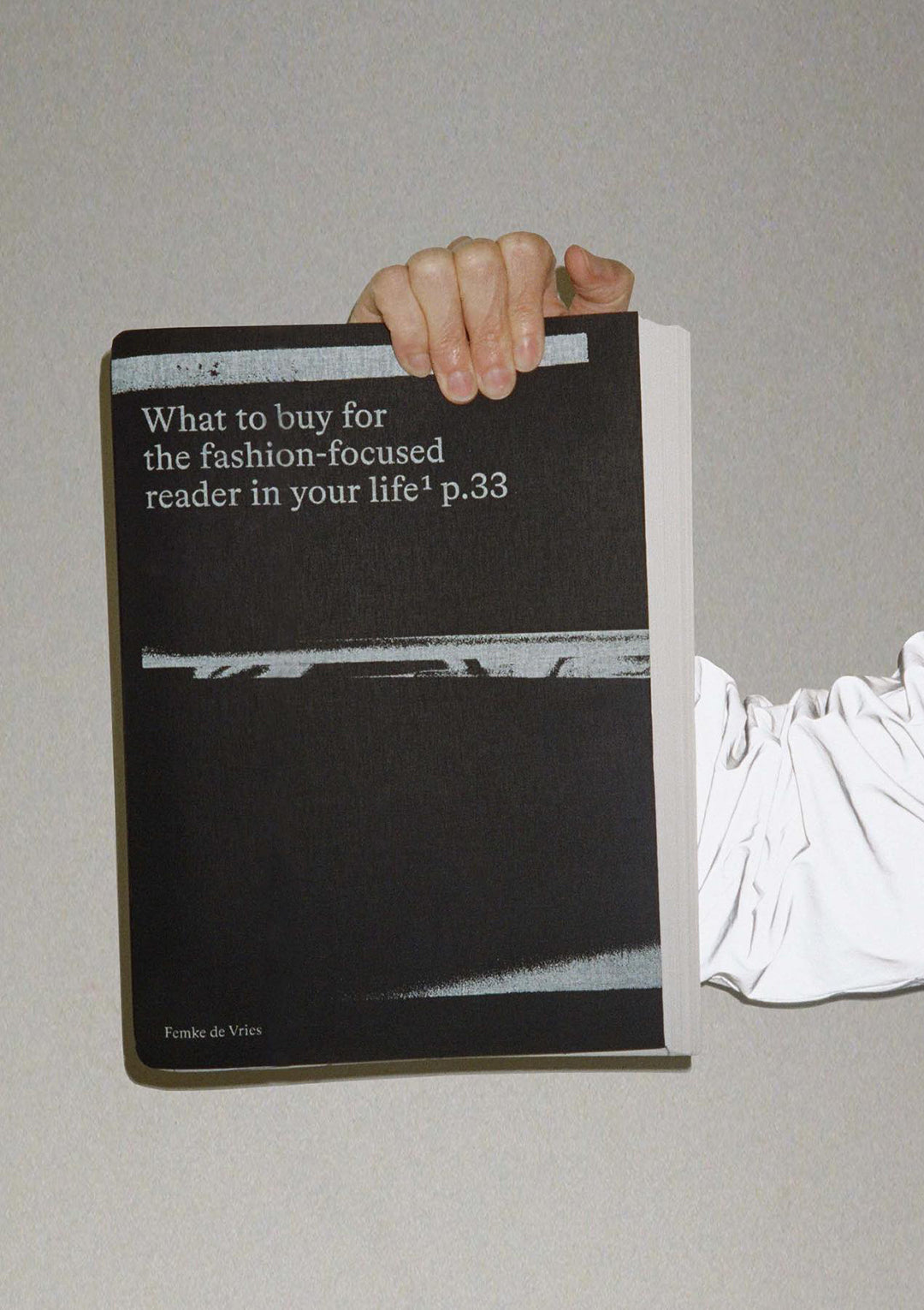 What To Buy For The Fashion-Focused Reader In Your Life p.33