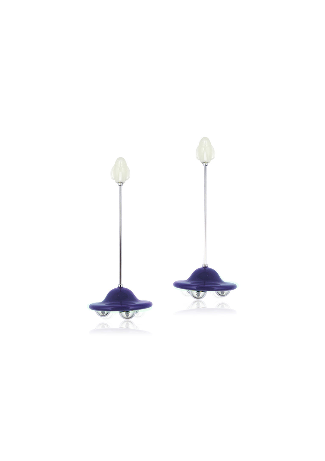 FLYING SPACESHIP EARRING