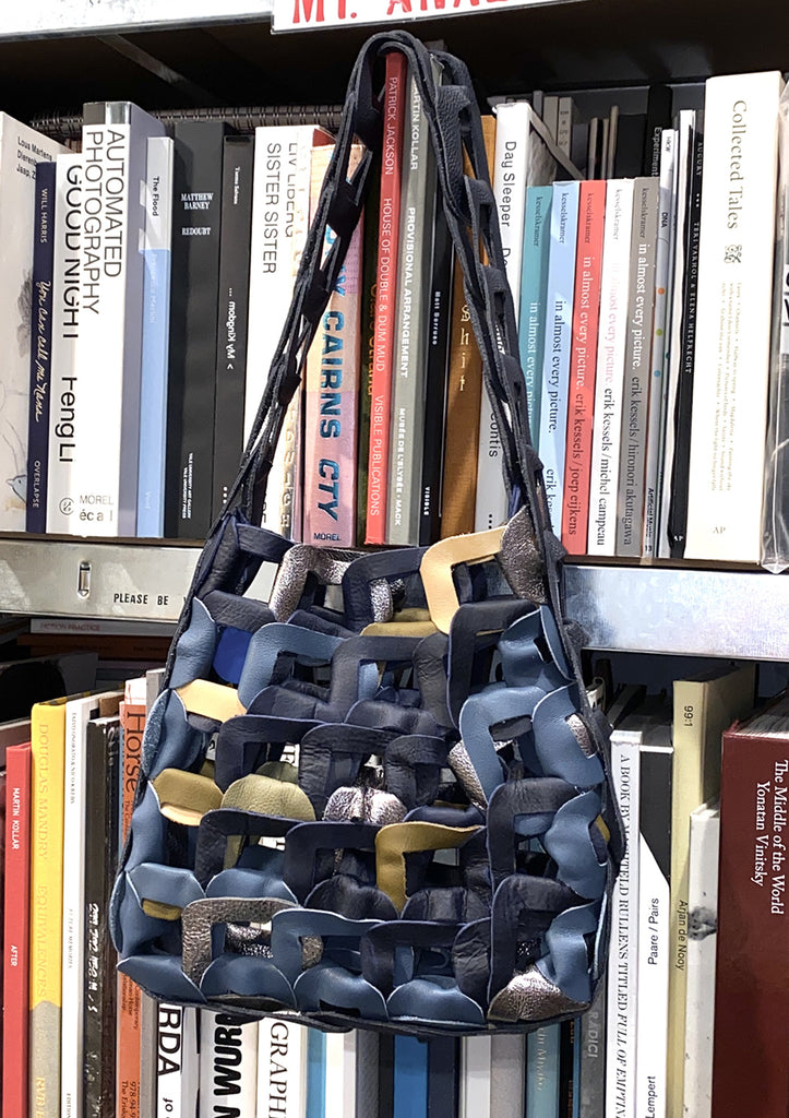 Links Tote – Bungee Space by 3standardstoppage