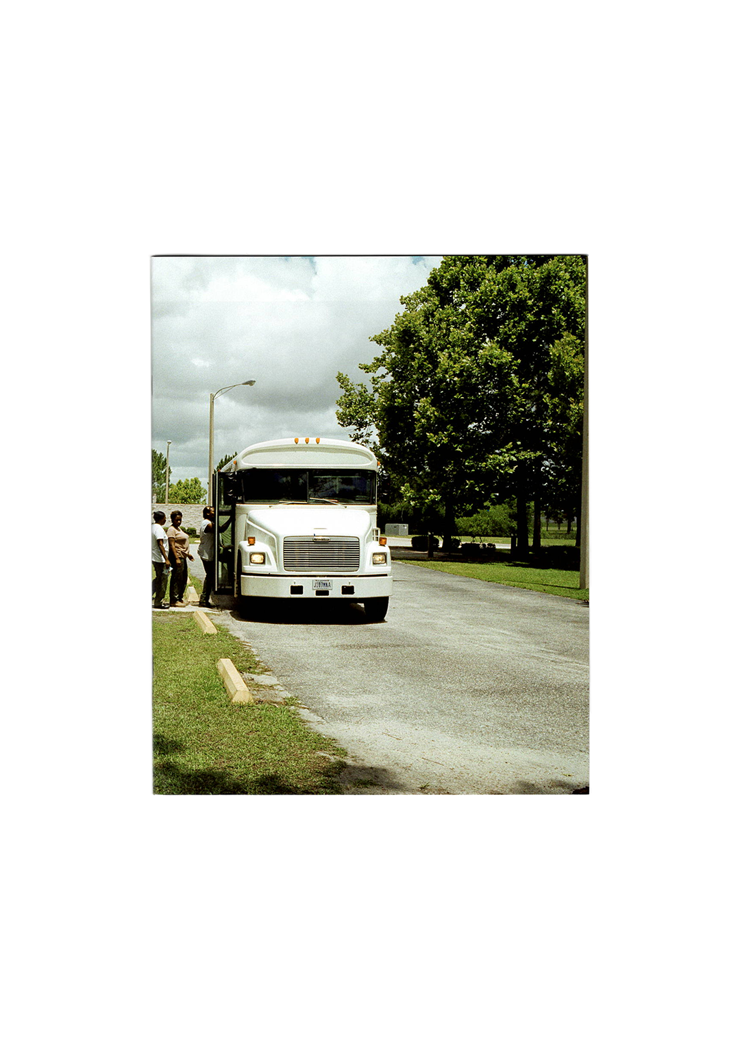 Yan Morvan Archive No. 12: E-DÉCHETS, 2002