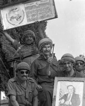 Yan Morvan Archive No. 3: Liban, 1982-85