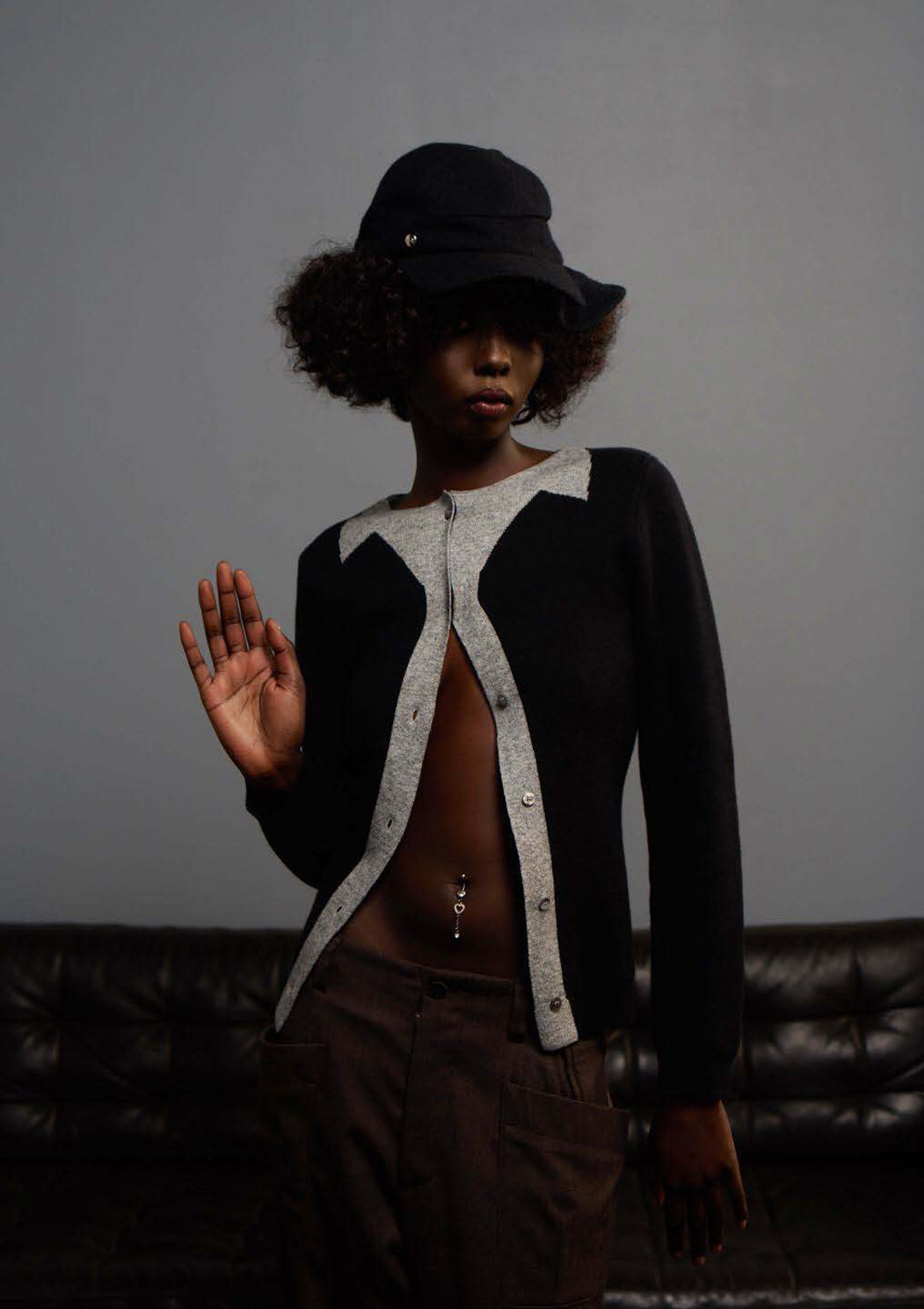 Graphic Collar Cardigan - Black/Gray