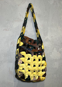 Links Tote, Medium - Caution