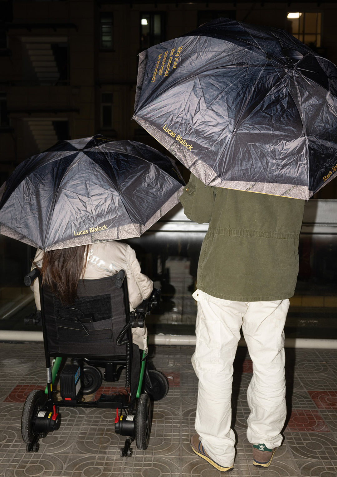 kova&Stasis Space&Lucas Blalock_Break an Umbrella (2 Styles)