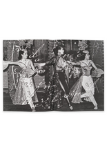 Dance in Herland / 她乡舞曲