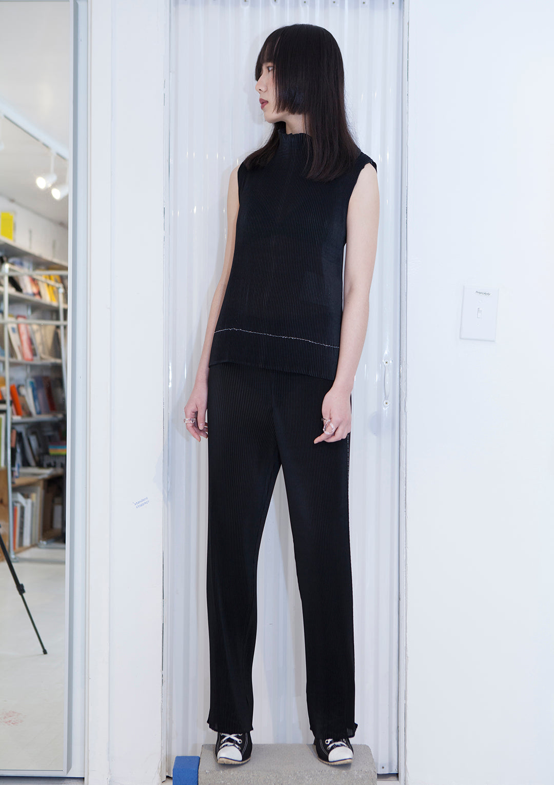 ISSEY MIYAKE Plissé Sleeveless Top & Trousers Set